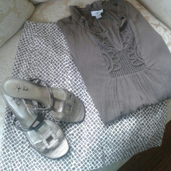 LOT OF 2! Ann Taylor Loft Embroidered Top & Skirt
