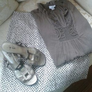 LOT OF 2! Ann Taylor Loft Embroidered Top & Skirt