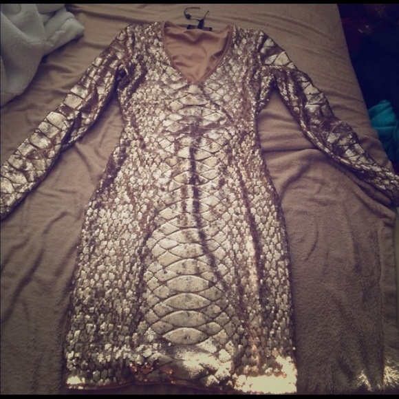 Gold BCBG Dress xs brand new