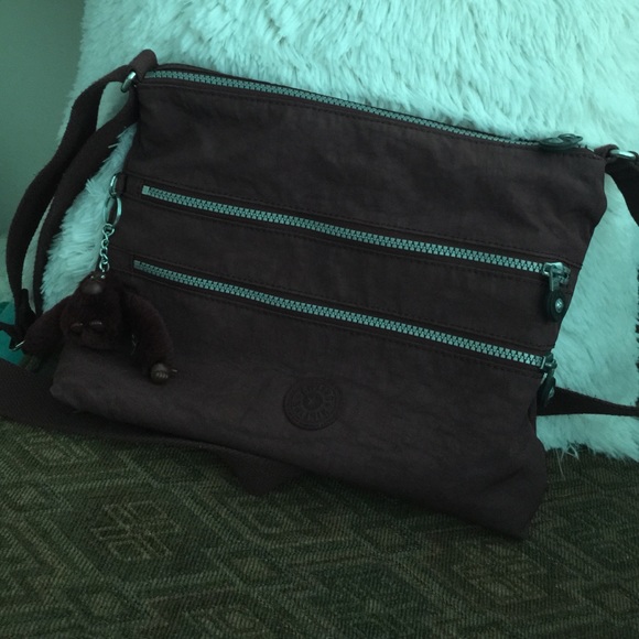 Kipling maroon bag