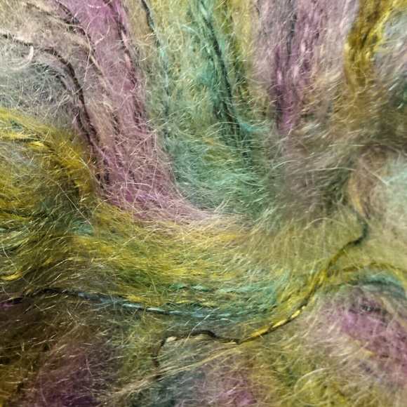 Yarn - Picture 2 of 2