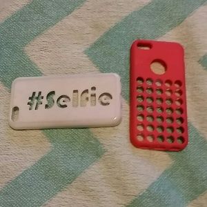 2 iPhone 5c cases