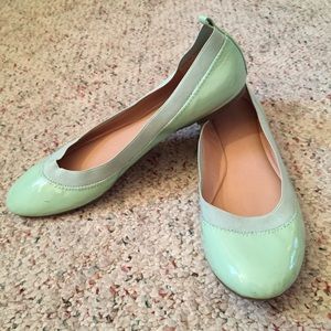 Banana Republic mint flats, size 10