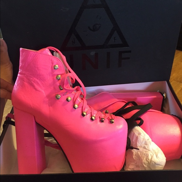 UNIF hot pink HellBounds