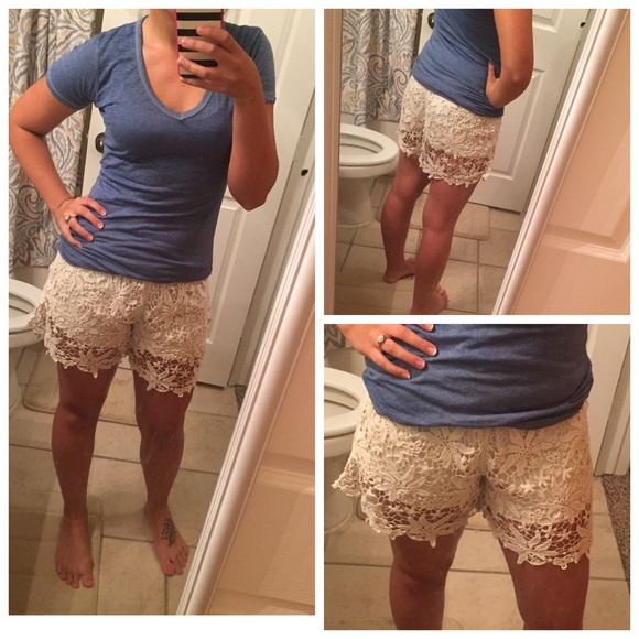 Lace shorts - Picture 3 of 3