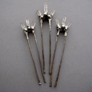 Crystal hairpin