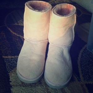 Short Pink Uggs