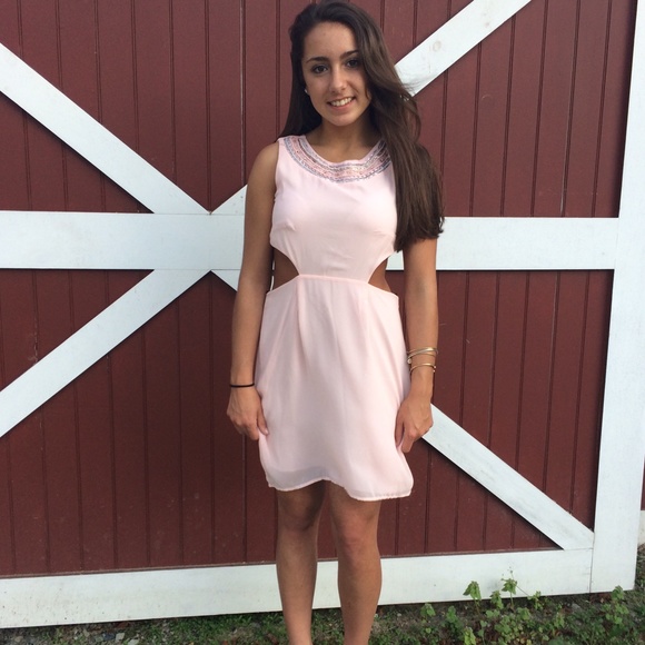 Dusty pink, cut out dress!