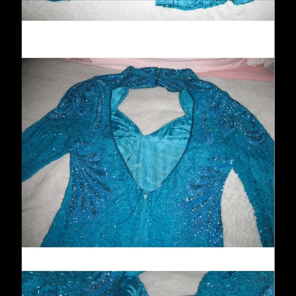 Dress - Picture 4 of 4