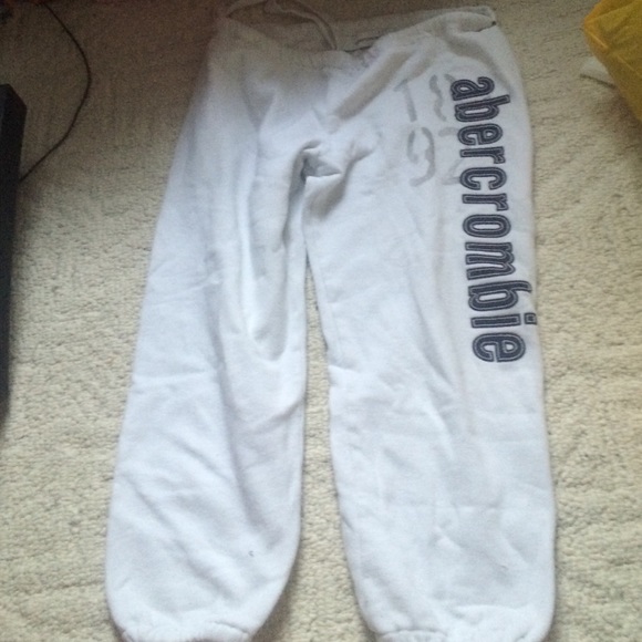 White Abercrombie sweatpants