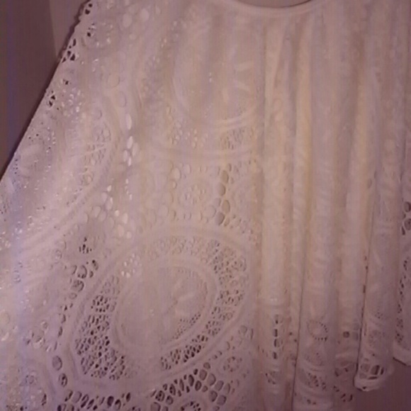 Shirt - Picture 4 of 4