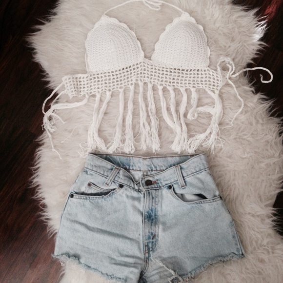 Brandy Melville Tops - NEW fringe bikini white padded crochet halter top