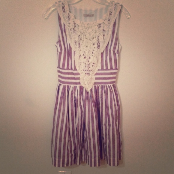 "Darling" 1950s style 100% cotton dress