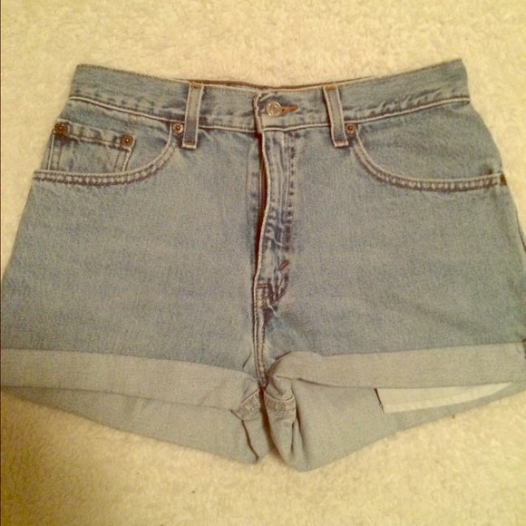Levi shorts