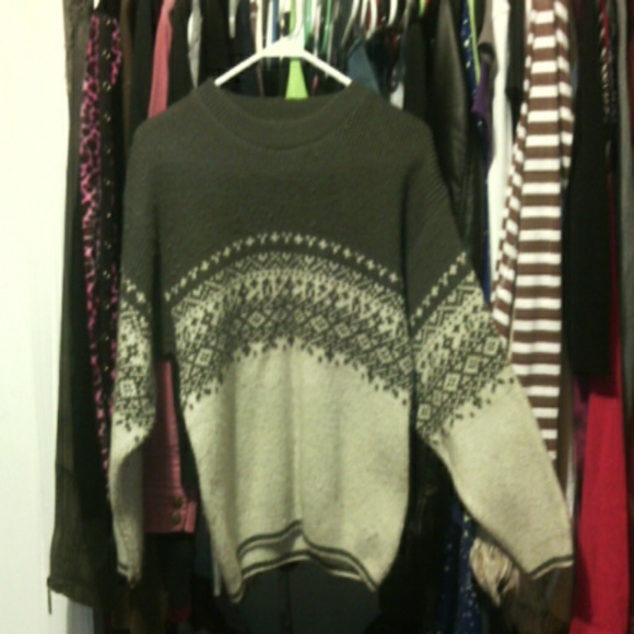 Cherokee Sweater