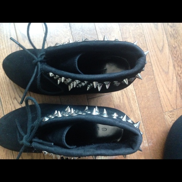 Spiked black wedges - Picture 3 of 4
