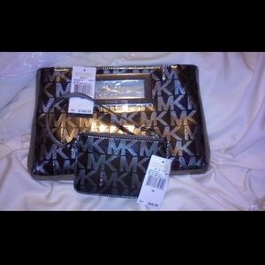 Mk purse an mk wallet