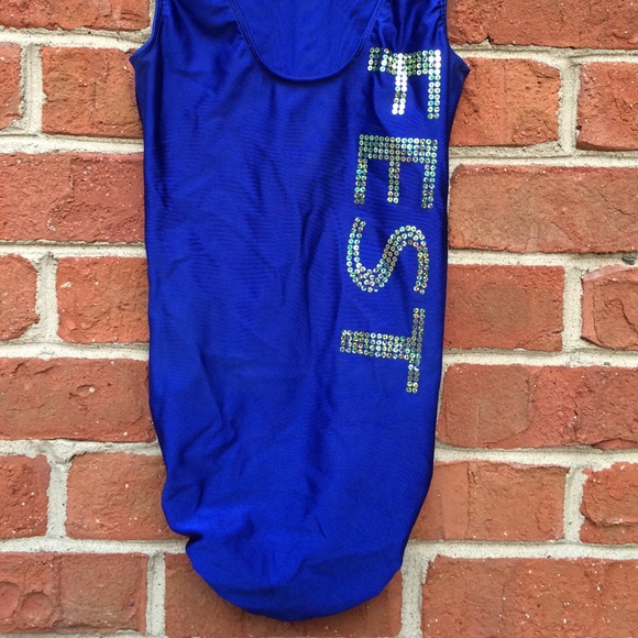 Leotard - Picture 2 of 3