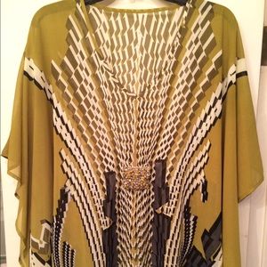 SOLD! 🎉🎉🎉🎉A bohemian dressy blouse