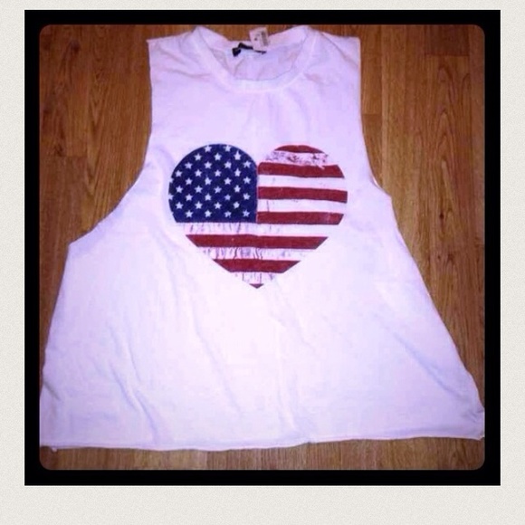 ⚡SALE ️NWT Brandy Melville!! ❤️