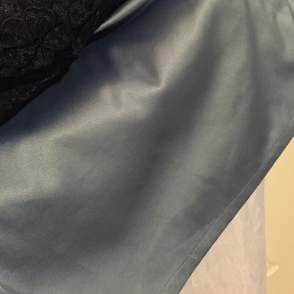 Black Lace Adrianna Papell Dress - Picture 3 of 4