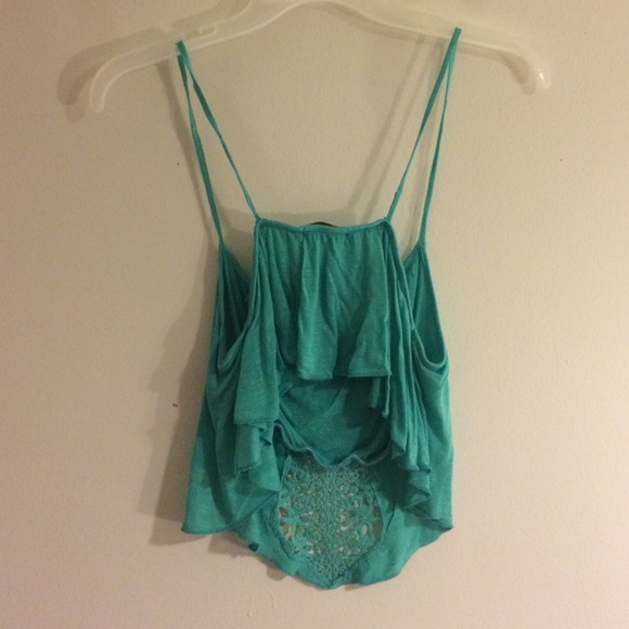 Green Crop Tank - Picture 3 of 3