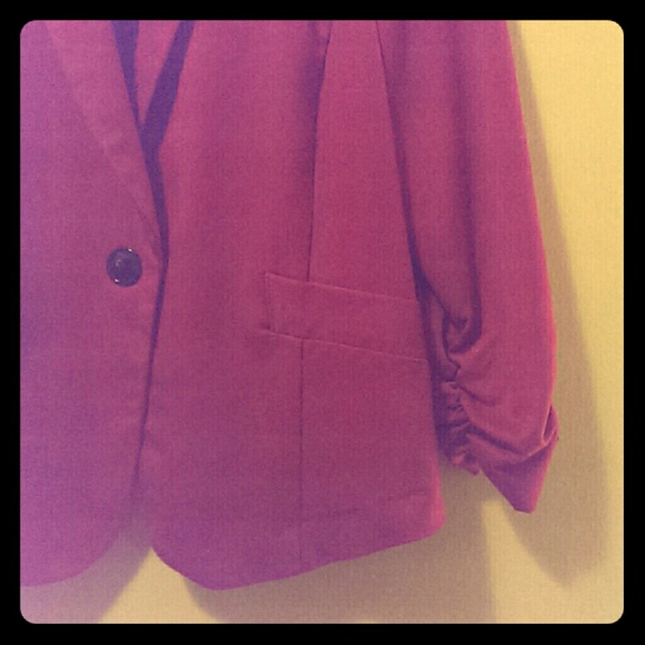Rushed 3/4 Sleeve Berry Blazer