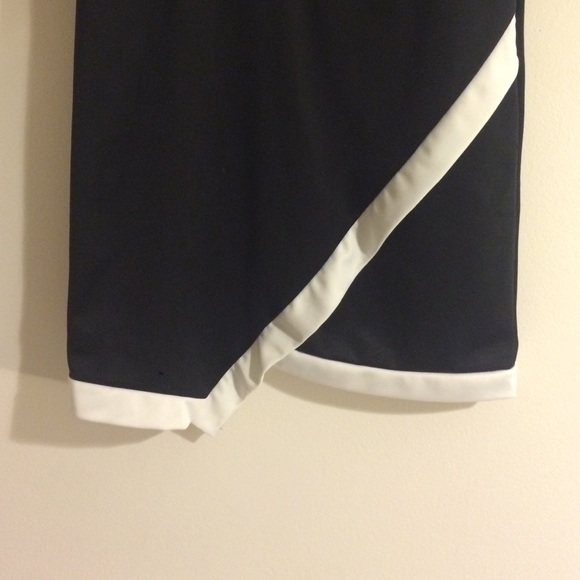 Short Dress - Picture 2 of 2