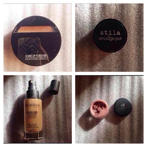 Makeup bundle