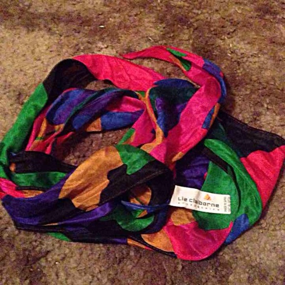 Liz Claiborne scarf