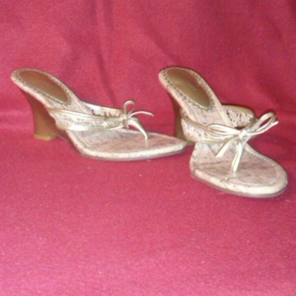Fioni Wedge Sandals