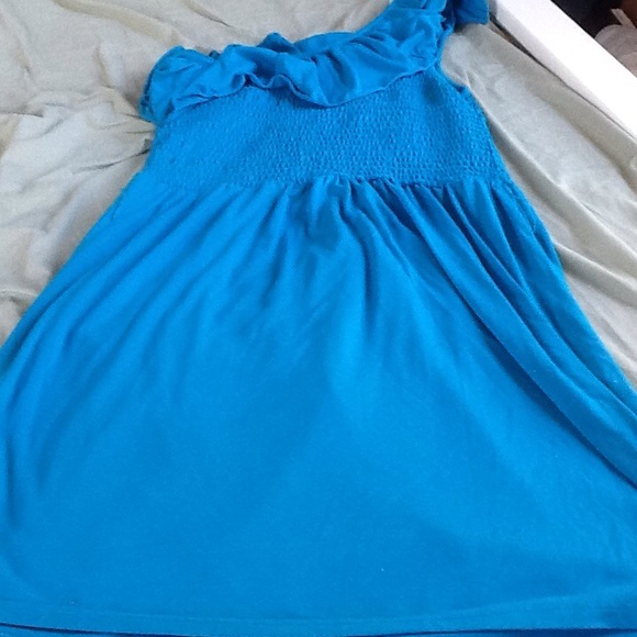 SOLD IN BUNDLE!! - Picture 3 of 4