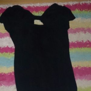 End of Year Keyhole Back Shirt with banded bottom