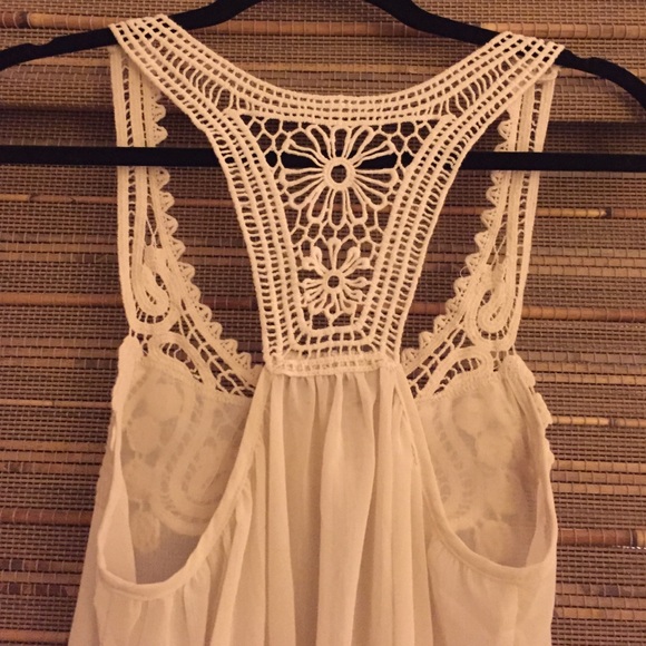 Ivory lace top - Picture 3 of 3