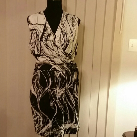 Side tie dress