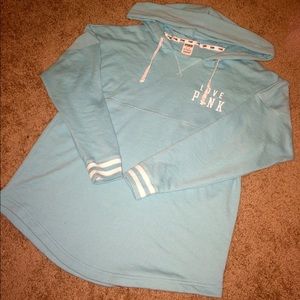 Victoria's Secret Pink Sweatshirt!