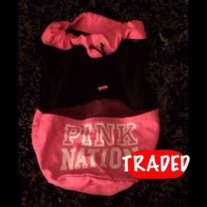 🎀 VS Mesh Bag trade for @em22 💕