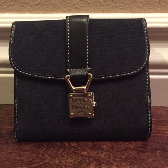 Dooney and Bourke black lock wallet