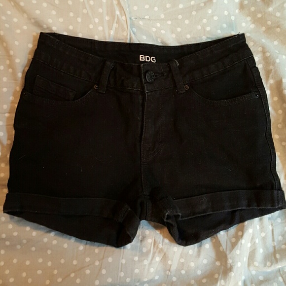 BDG black rolled shorts