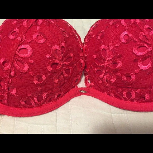Like new Victoria's Secret bra!