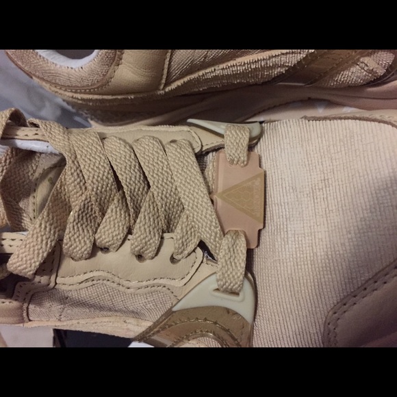 Puma X Solange KITH - Picture 2 of 4