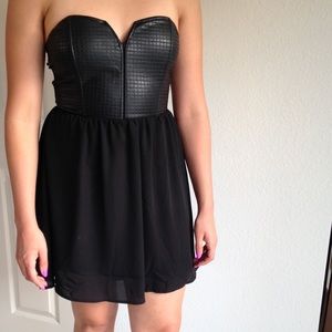 Forever 21 black dress