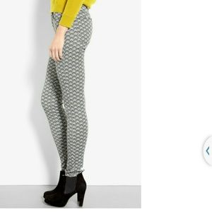 NICO Midrise HUDSON Skinny Distressed Jeans sz. 30