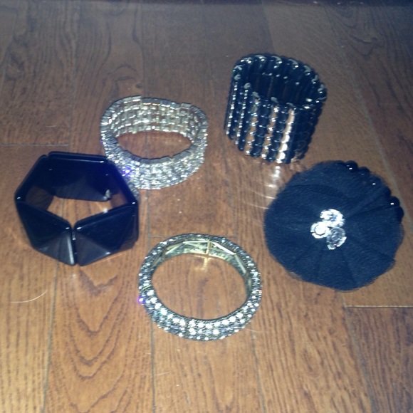 Black and diamond like jewel bracelet bundle set - Picture 1 of 3