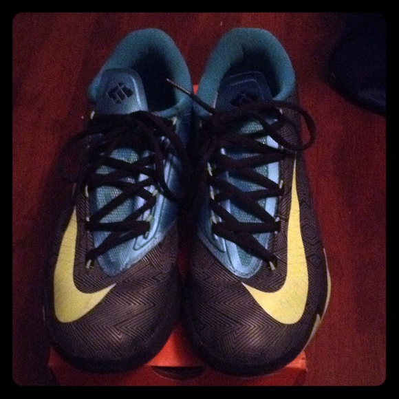 KD 5 Away II