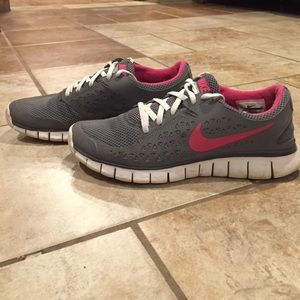 Nike mesh running shoes size 10