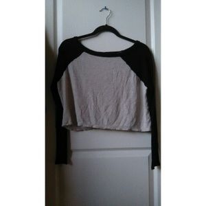 🔴 Windsor cropped baseball tee