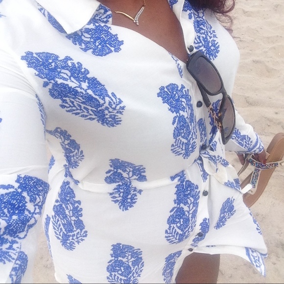 🚫SOLD In Bundle🚫Shirtdress - Picture 3 of 4