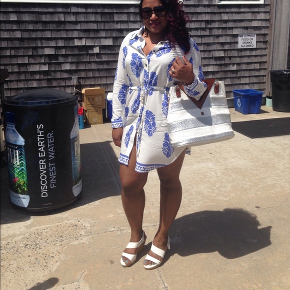 🚫SOLD In Bundle🚫Shirtdress - Picture 4 of 4