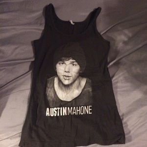Austin Mahone Tank